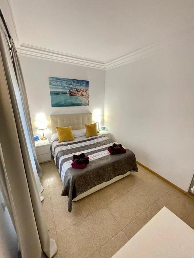 Nuevo Balmes Habitaciones Barcelona Exterior foto